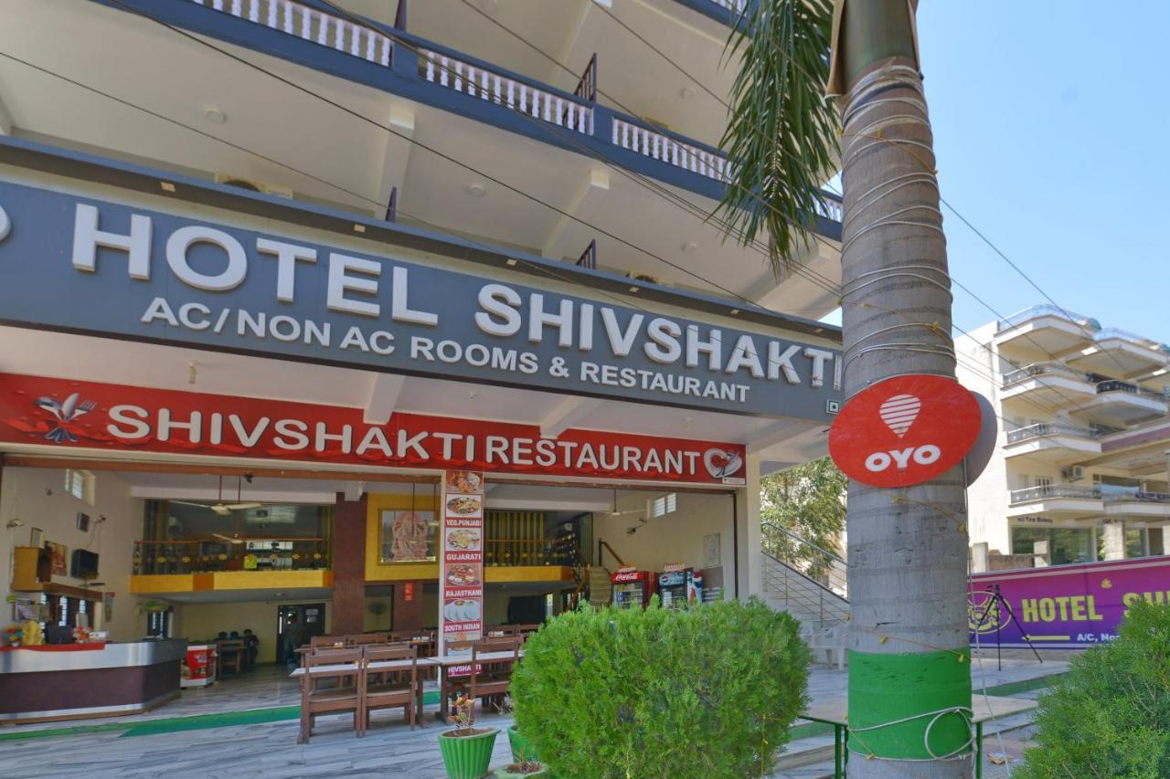 Oyo 10499 Hotel Shiv Shakti Kivarli المظهر الخارجي الصورة